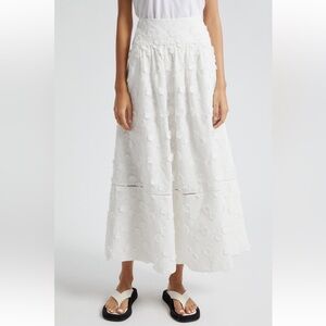 FARM Rio Off White 3d Flower Midi Skirt NWT Size Large